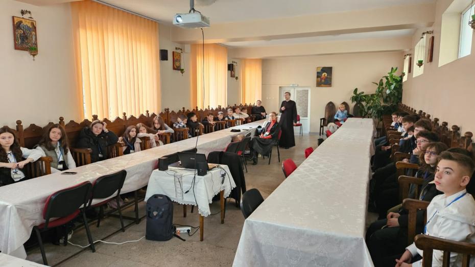 Aniversarea a 100 de ani de la ridicarea Bisericii Ortodoxe Române la rangul de Patriarhie