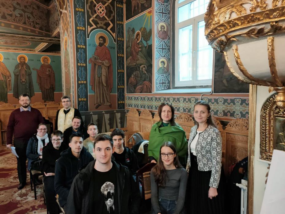 „Imagini vechi vestind Centenarul Patriarhal”