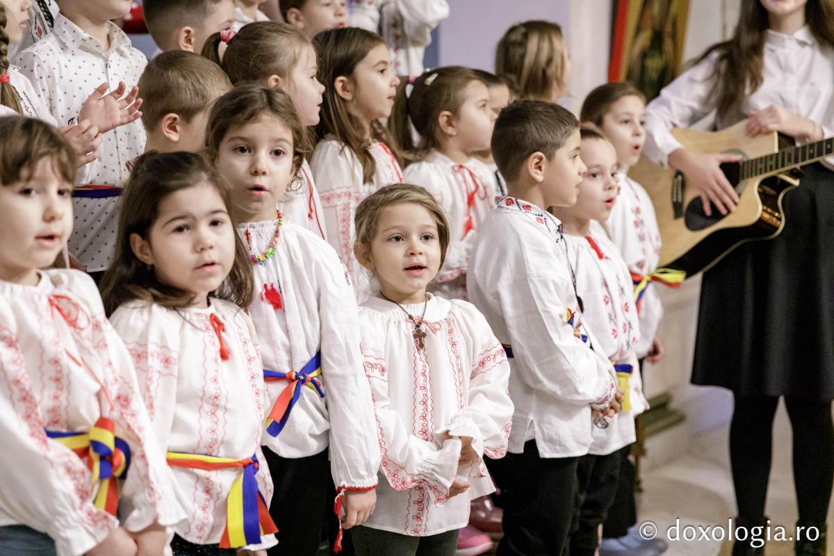 Grădinița cu program prelungit nr. 27, Iași – Colindători la Reședința Mitropolitană 2024
