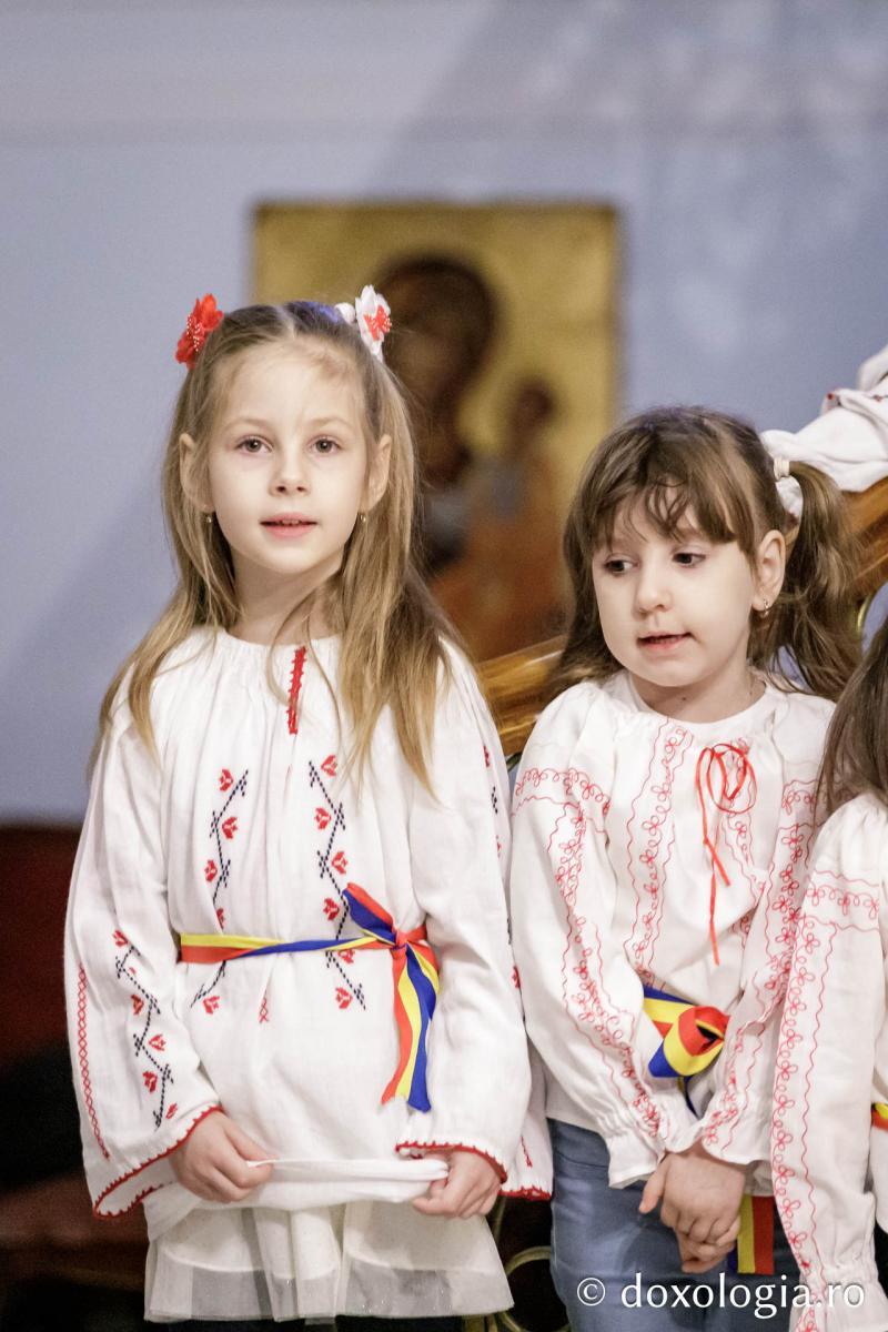 Grădinița cu program prelungit nr. 27, Iași – Colindători la Reședința Mitropolitană 2024