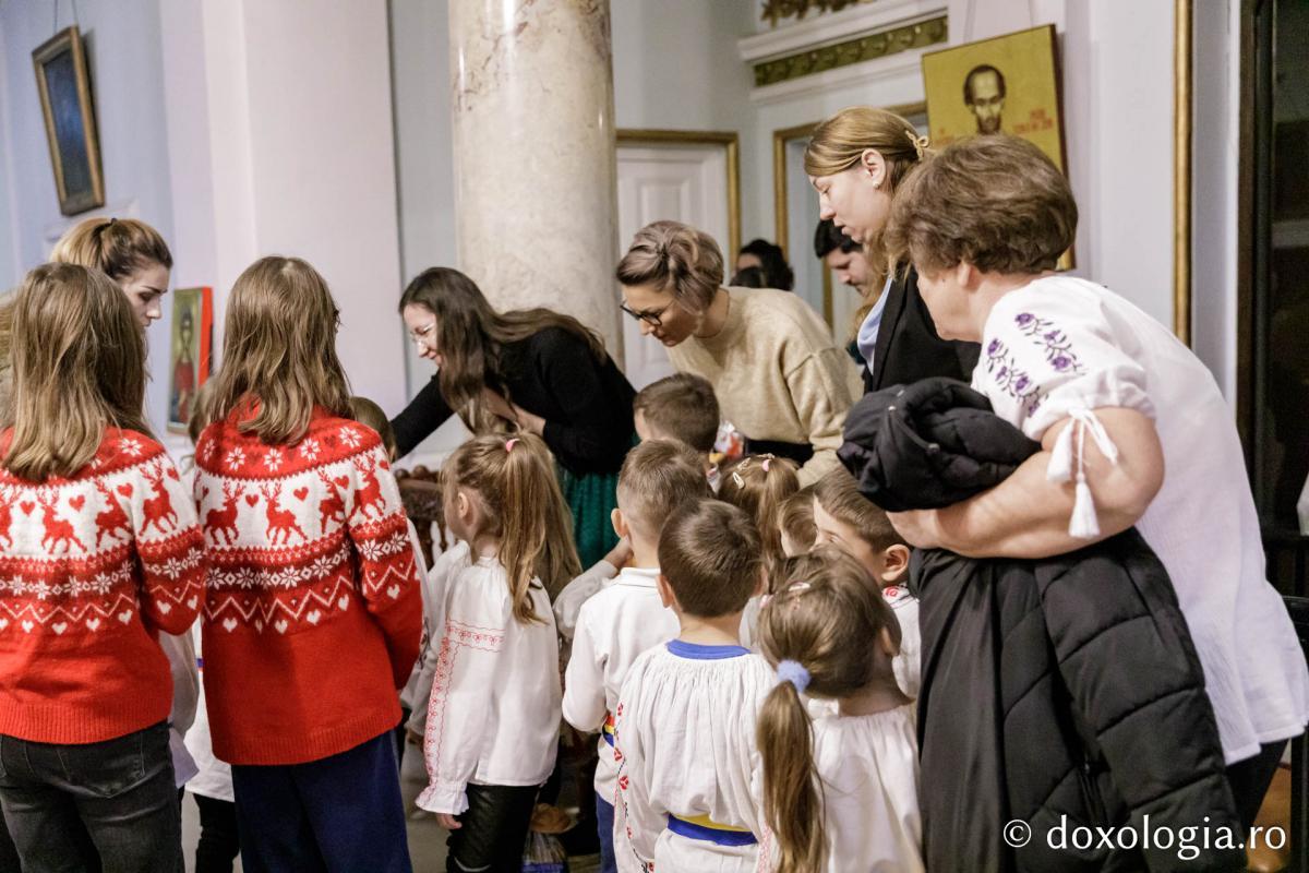 Grădinița cu program prelungit nr. 27, Iași – Colindători la Reședința Mitropolitană 2024